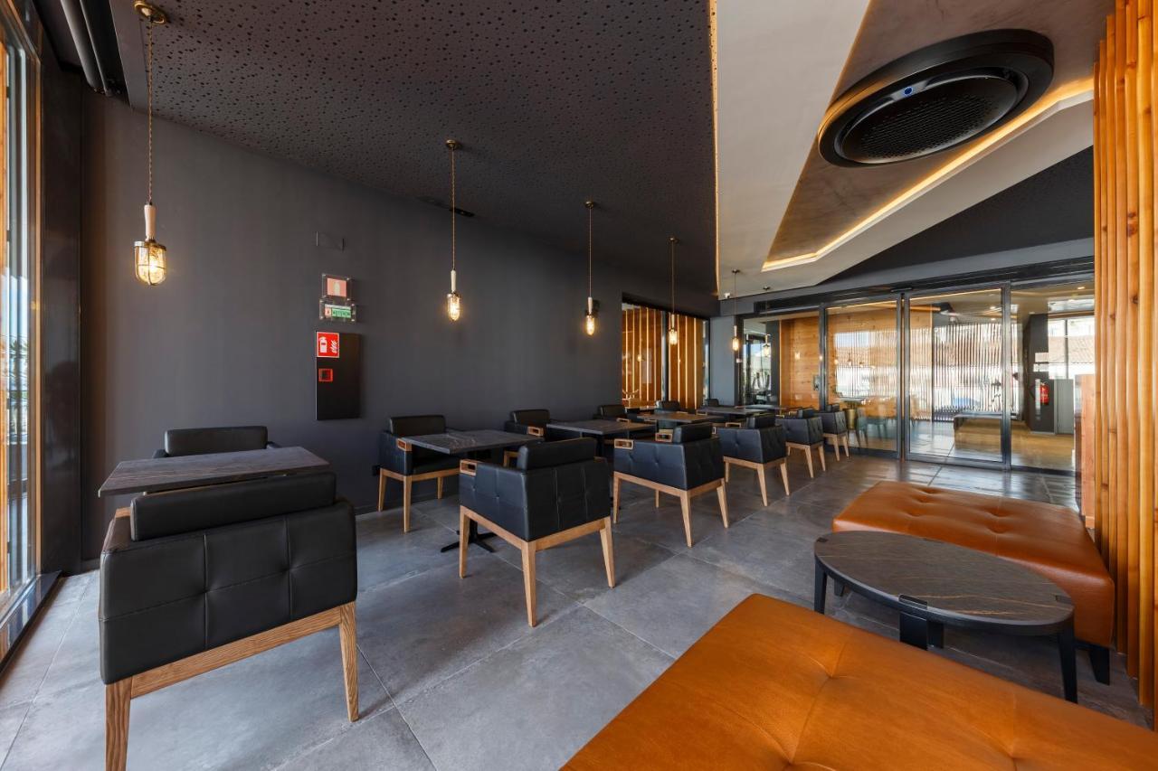 The Shipyard - Angra 4*