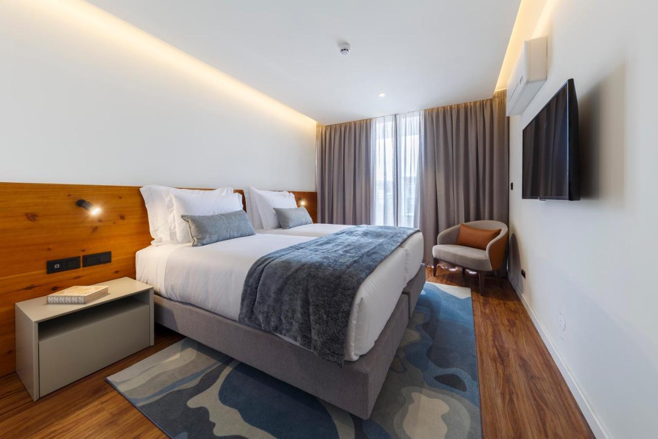 The Shipyard - Angra 4*